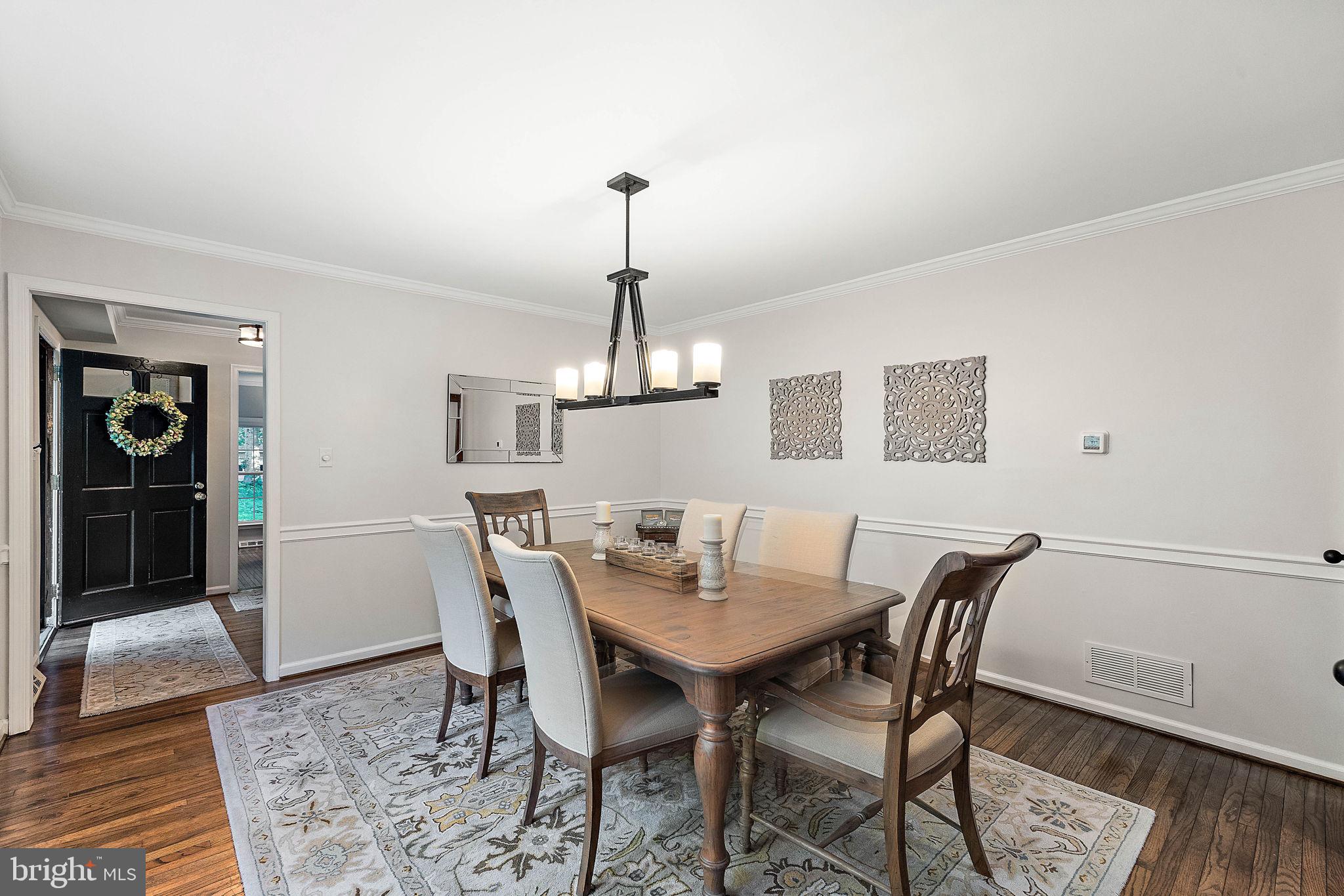 1117 Independence Dr