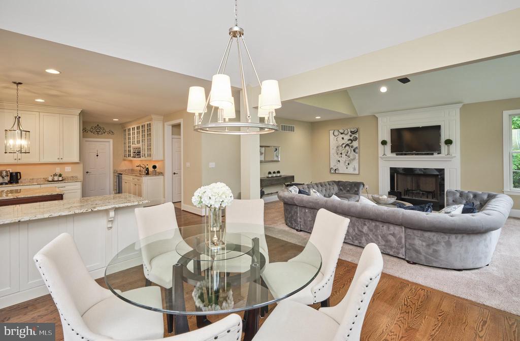 529 Sugartown Rd