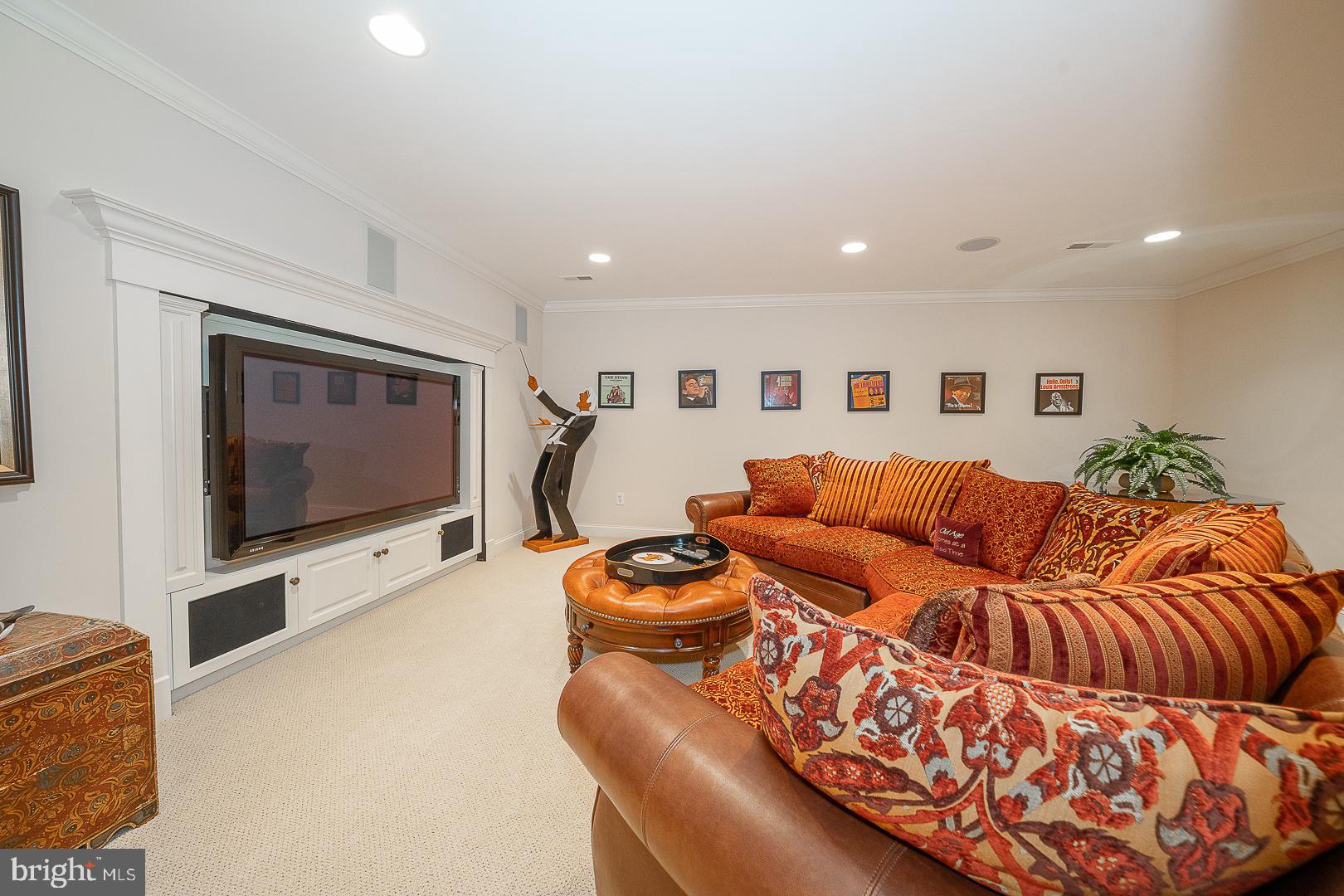 337 APPLEBROOK DRIVE