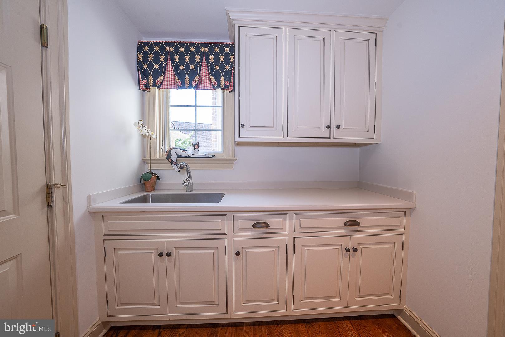 337 APPLEBROOK DRIVE