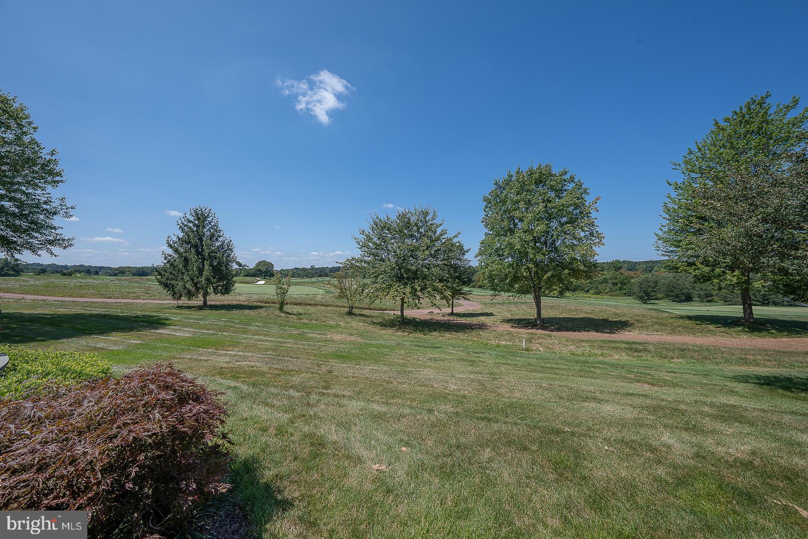 337 APPLEBROOK DRIVE