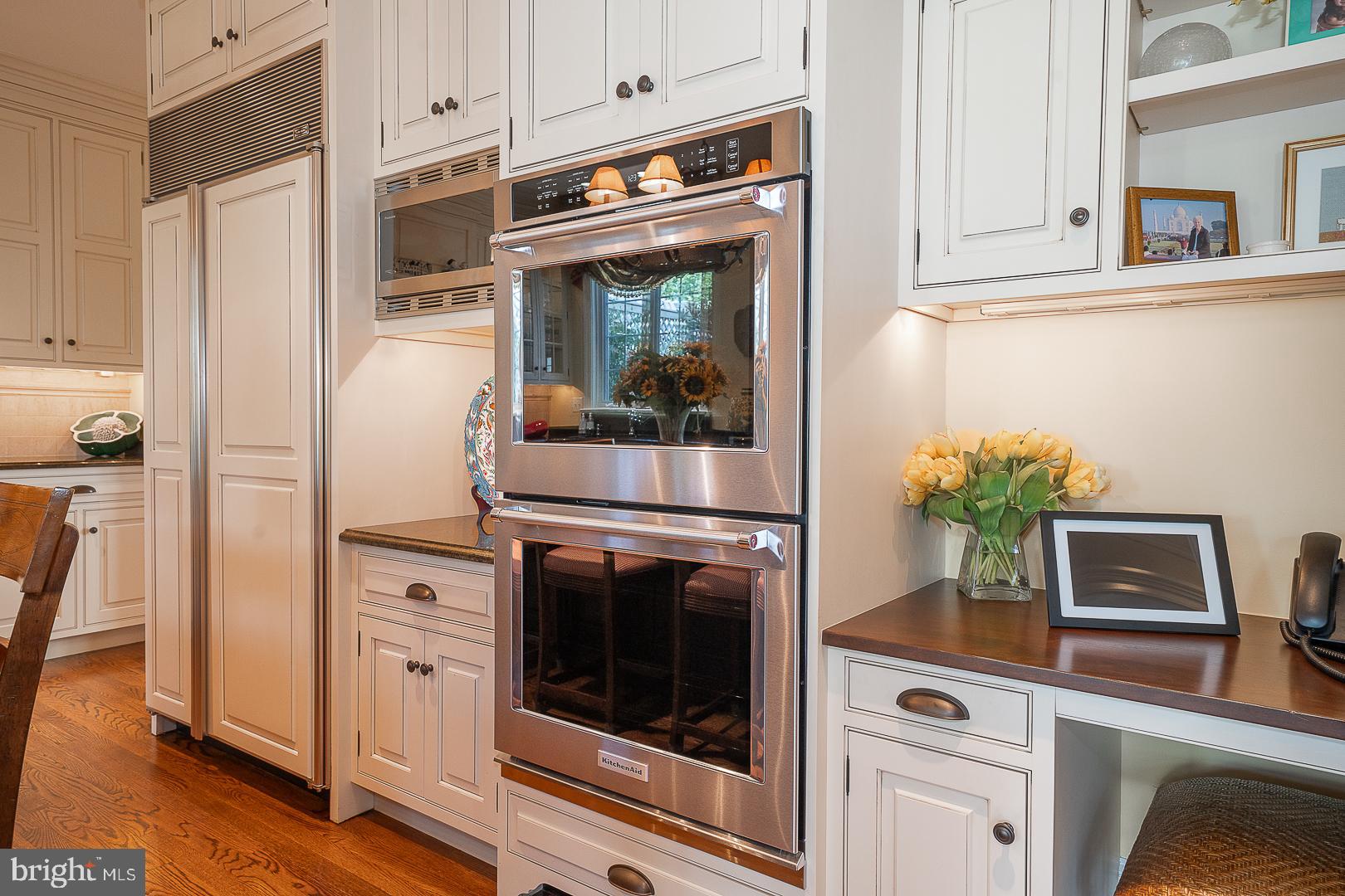 337 APPLEBROOK DRIVE