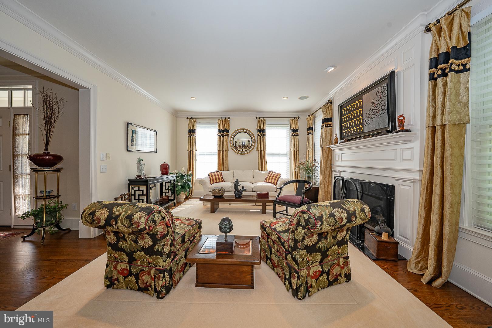 337 APPLEBROOK DRIVE