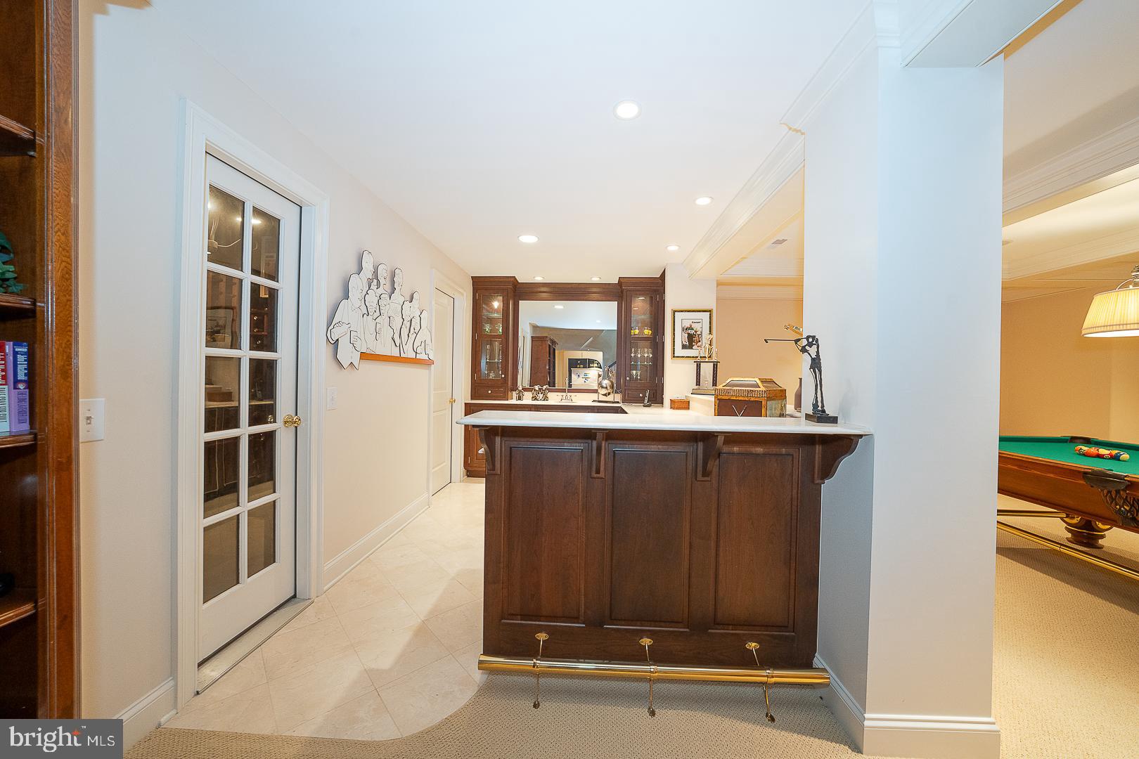 337 APPLEBROOK DRIVE