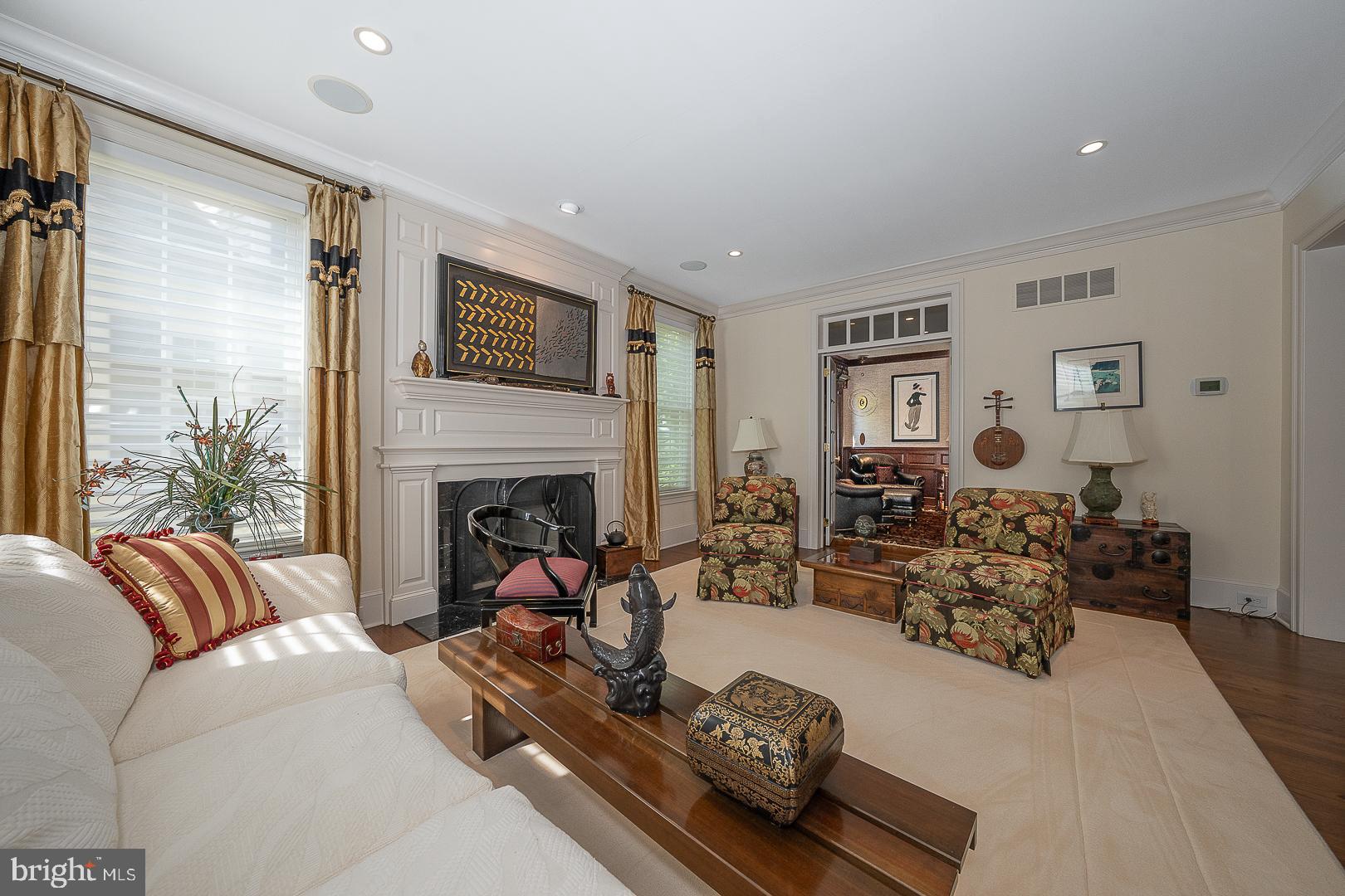 337 APPLEBROOK DRIVE