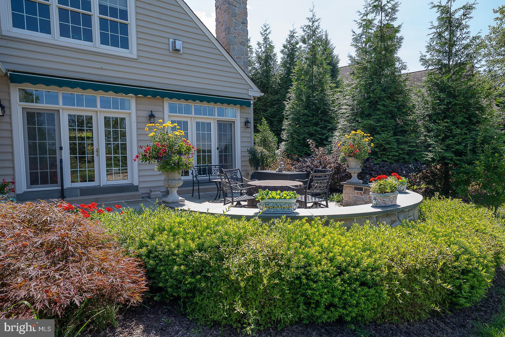 337 APPLEBROOK DRIVE