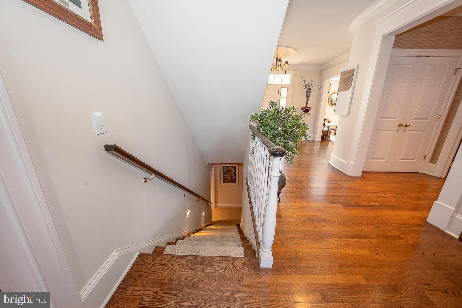 337 APPLEBROOK DRIVE