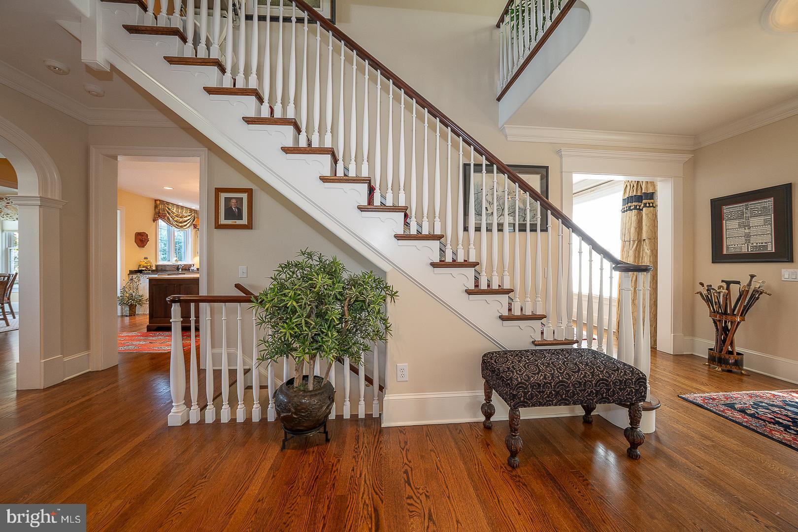 337 APPLEBROOK DRIVE