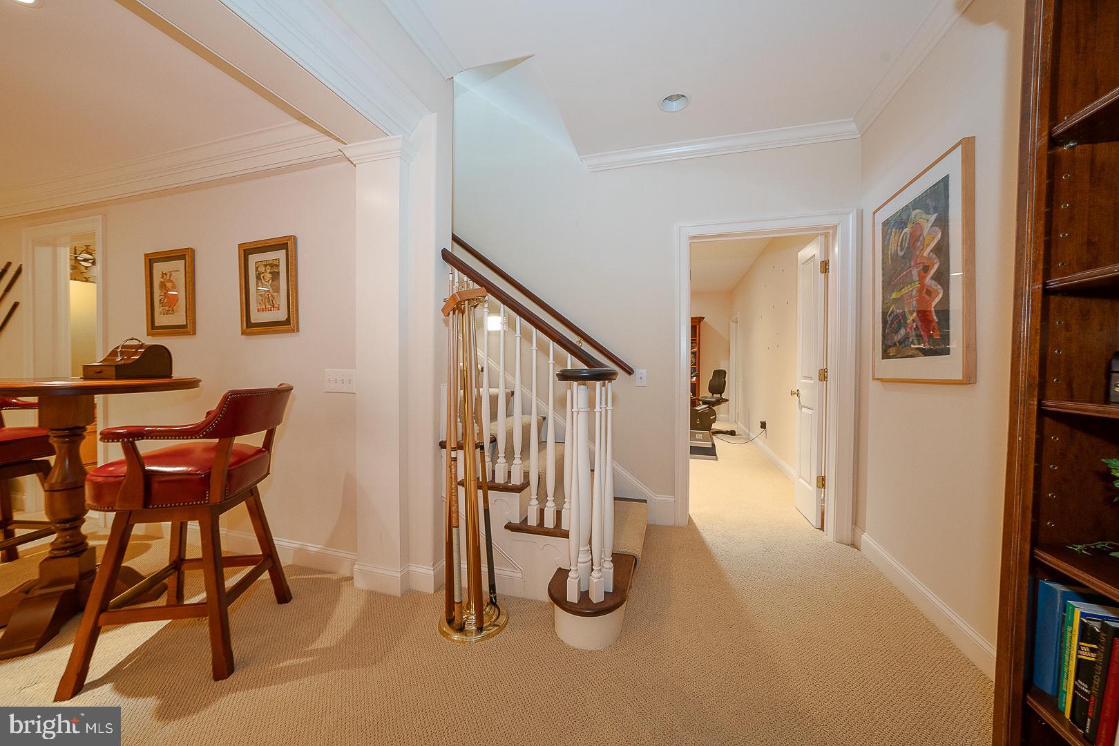 337 APPLEBROOK DRIVE