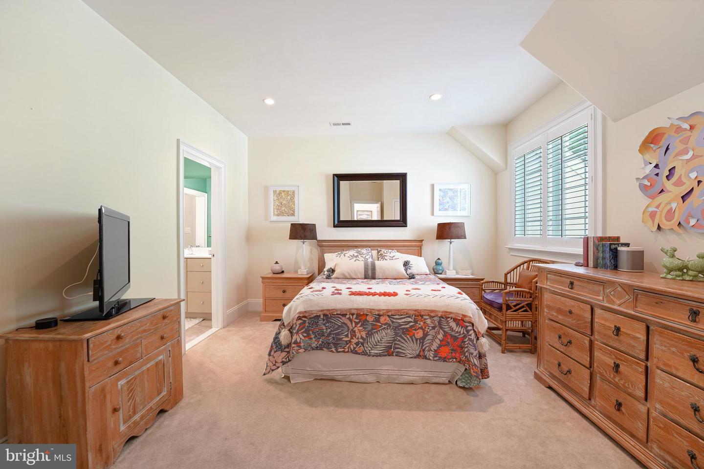 262 VALLEY RIDGE ROAD