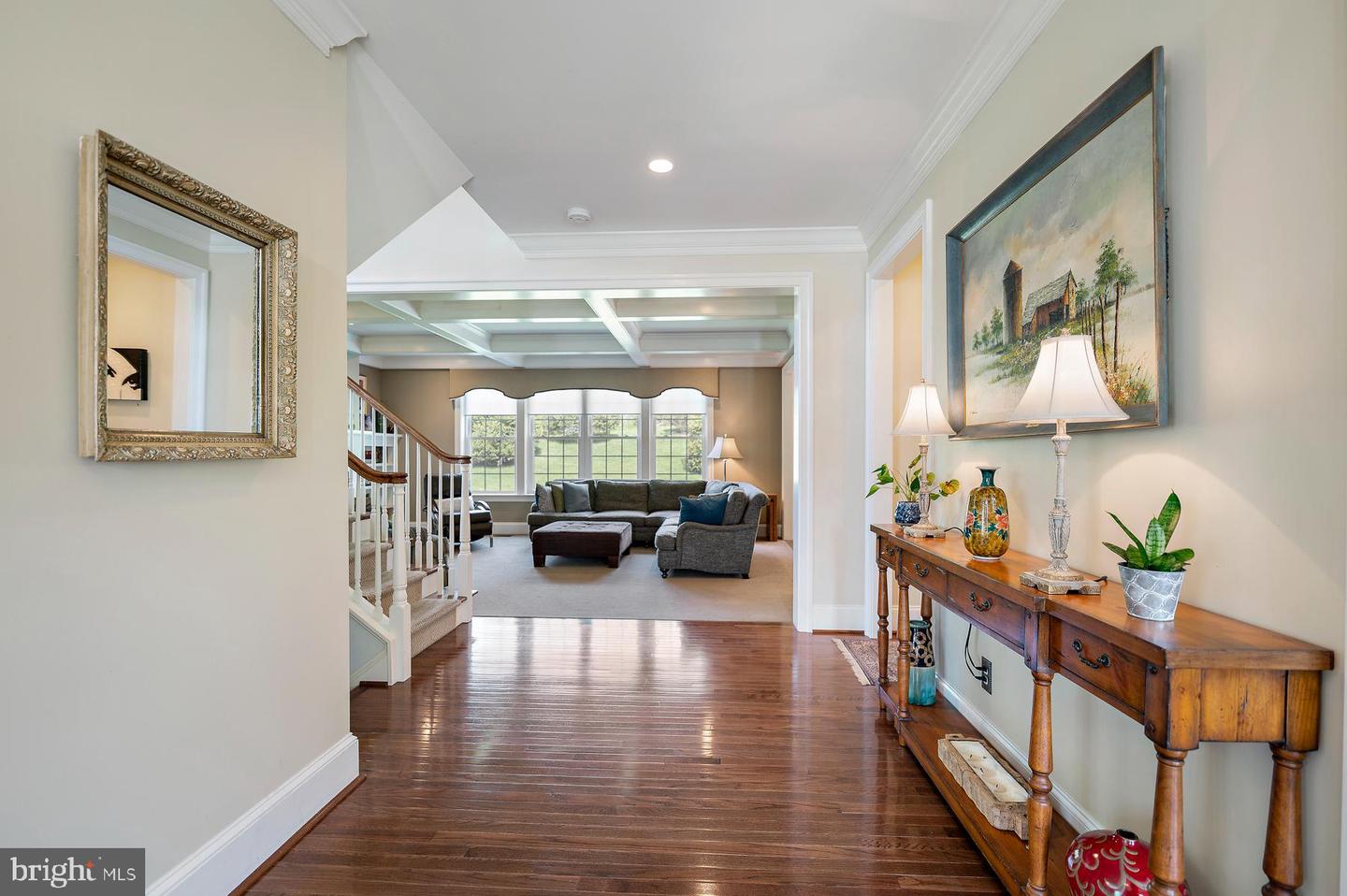 9 HADLEY LANE