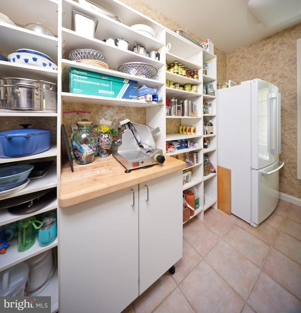 2 WINDBROOK DRIVE