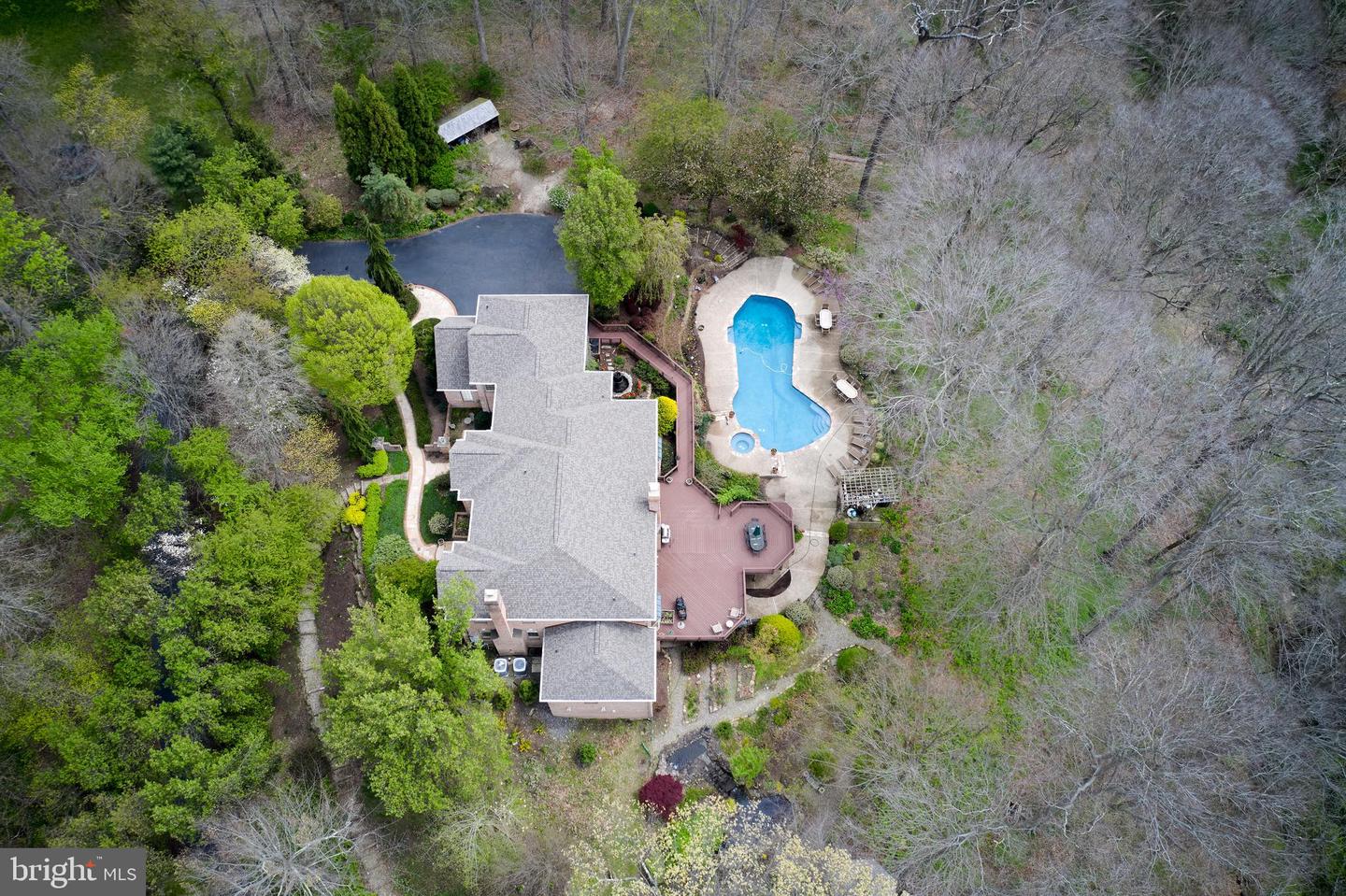 2 WINDBROOK DRIVE