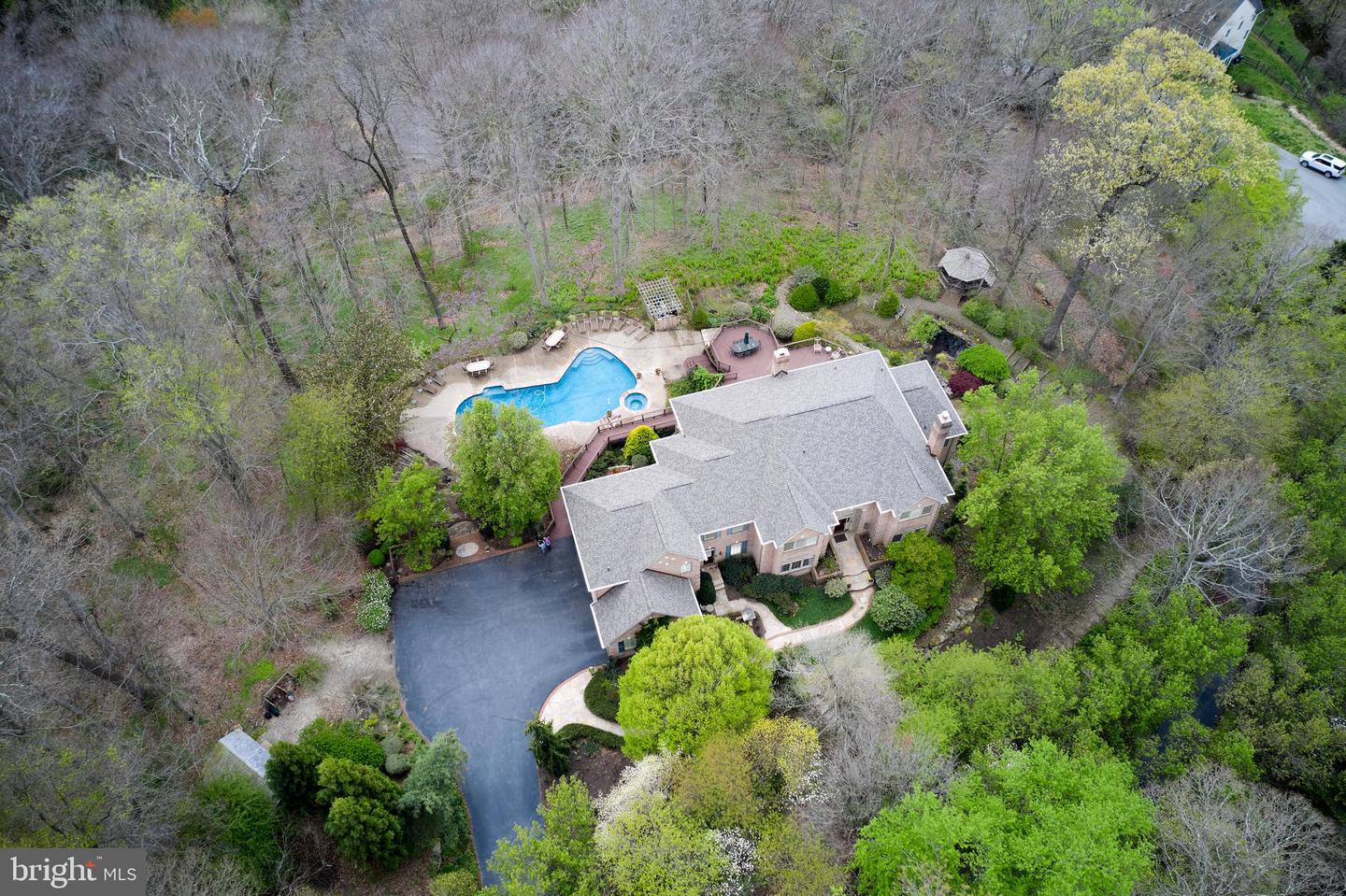 2 WINDBROOK DRIVE