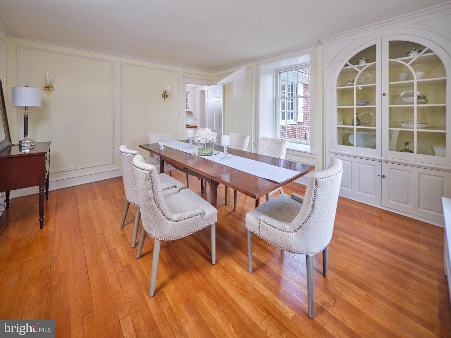 907 EAGLE ROAD