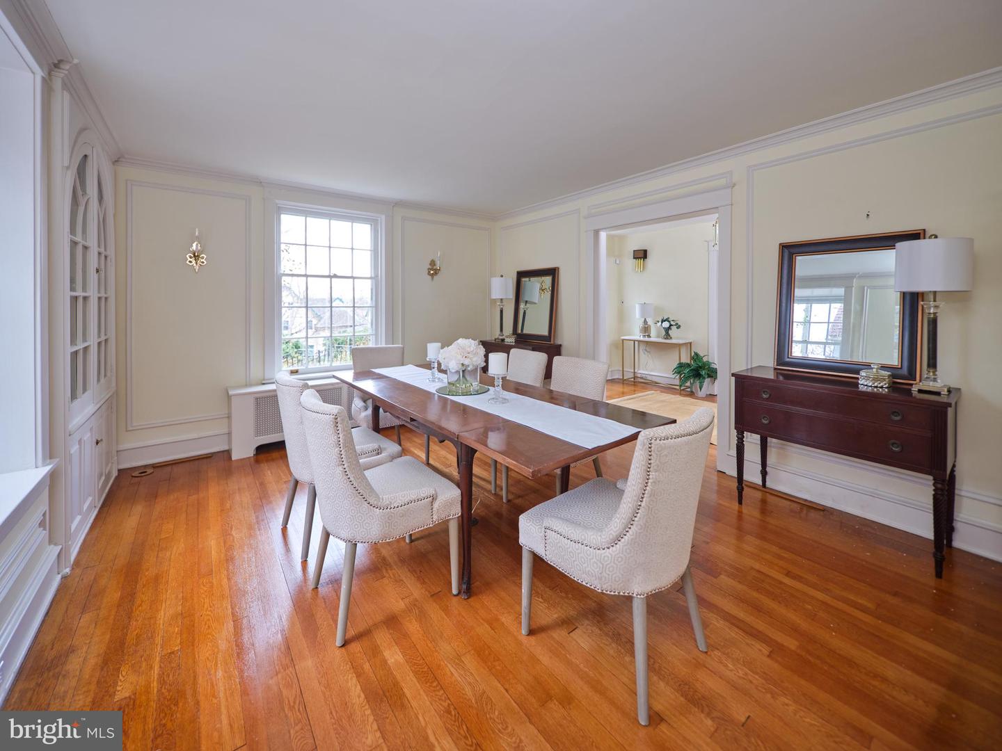 907 EAGLE ROAD