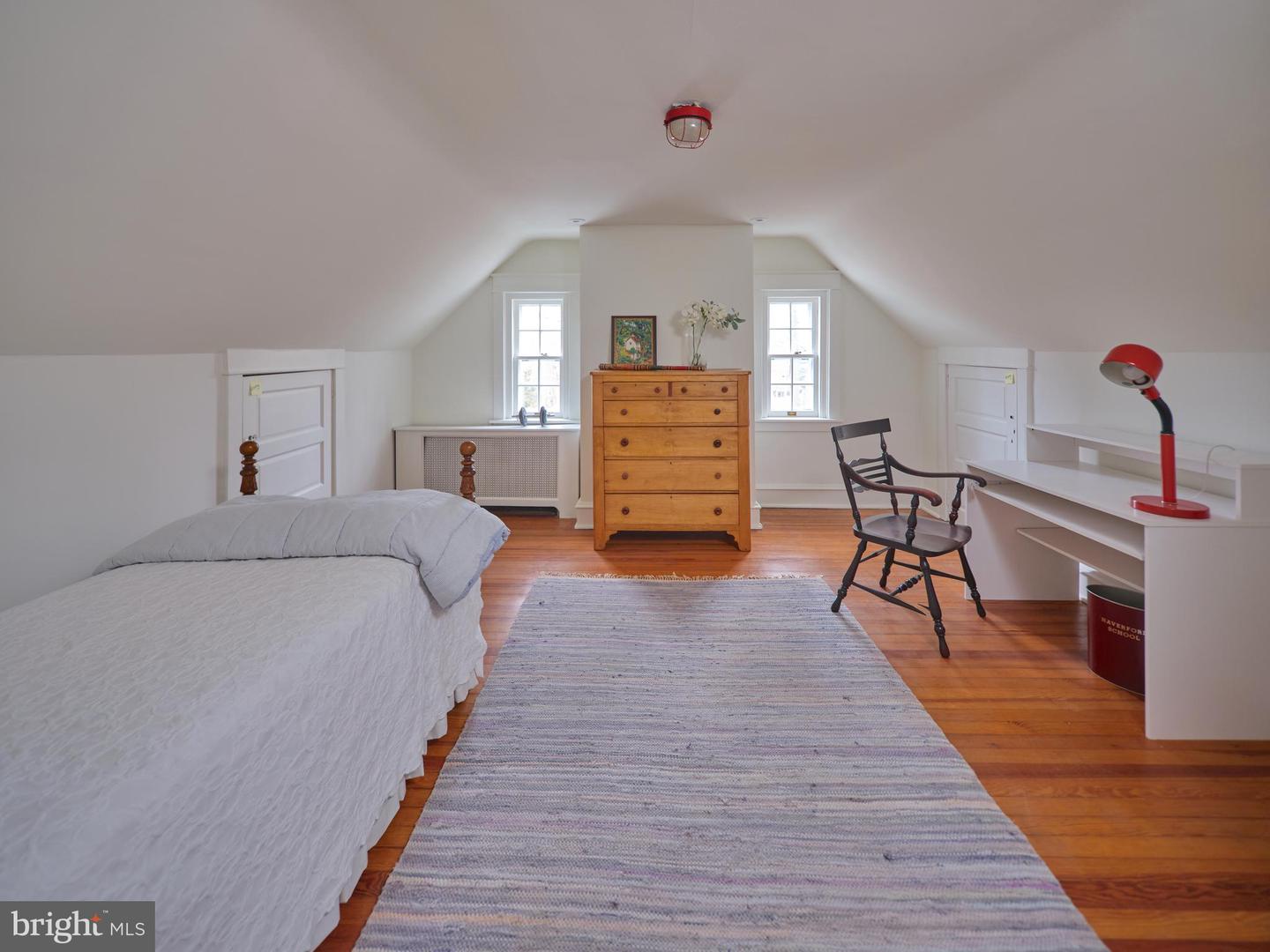 907 EAGLE ROAD
