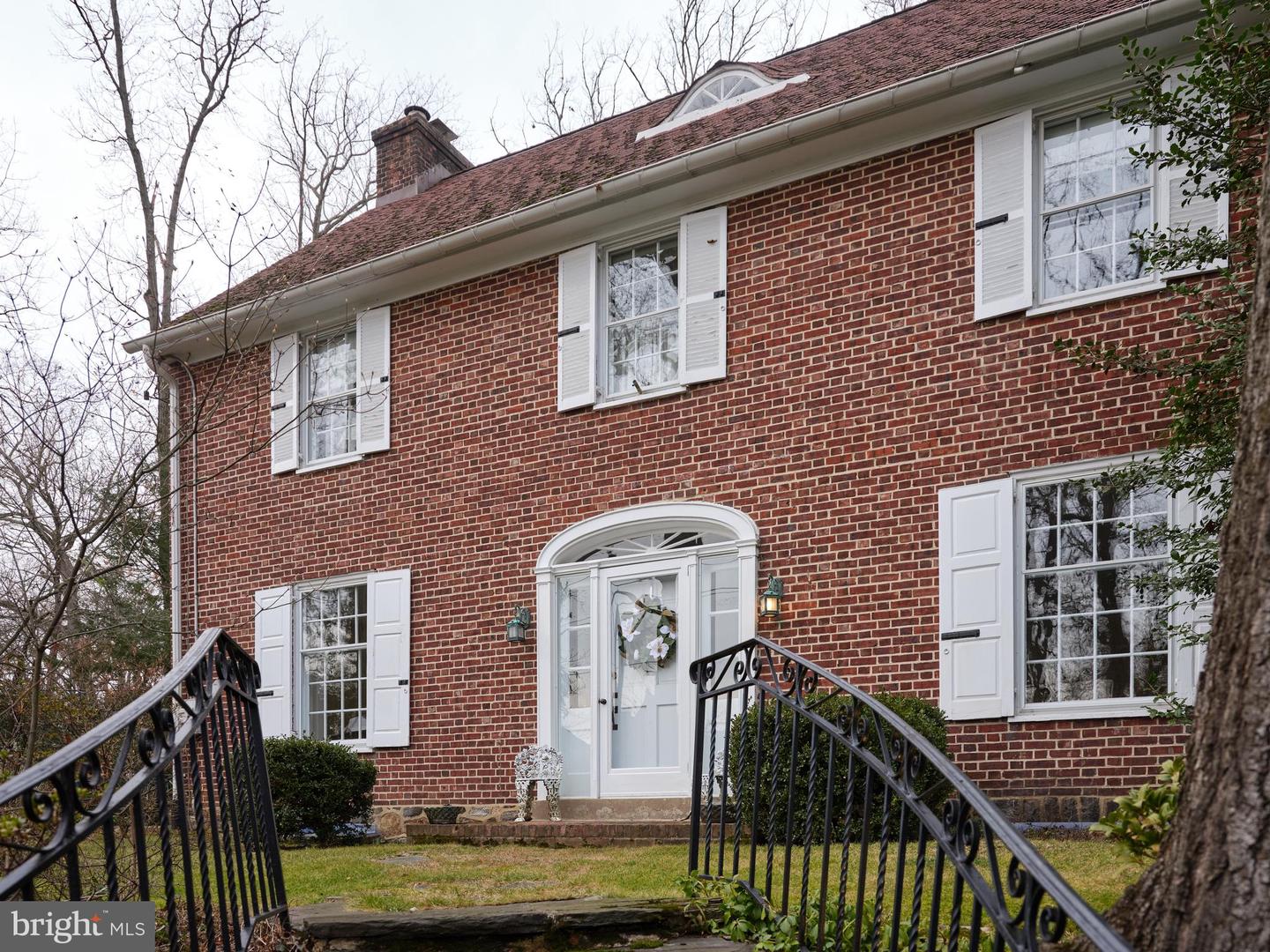 907 EAGLE ROAD