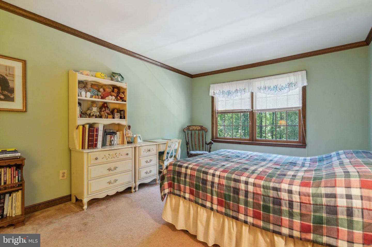1 Lakeshore Dr