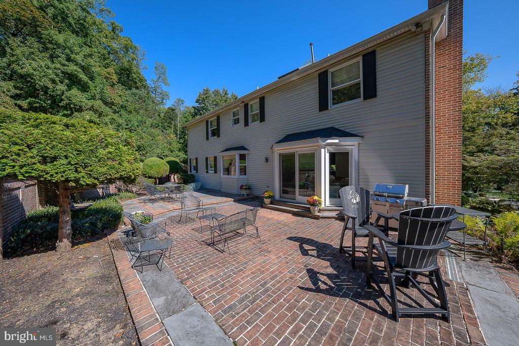 215 CORNELL DRIVE