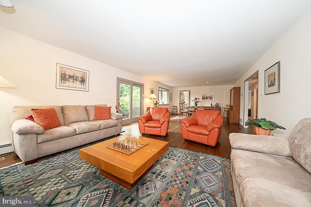 214 CORNELL DRIVE