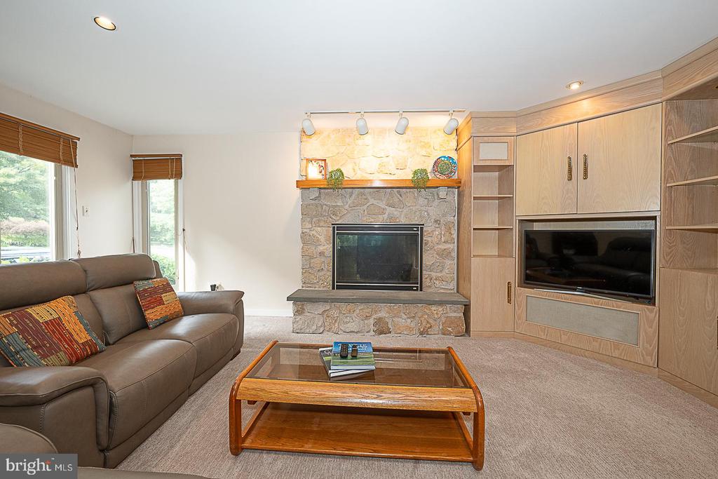 214 CORNELL DRIVE