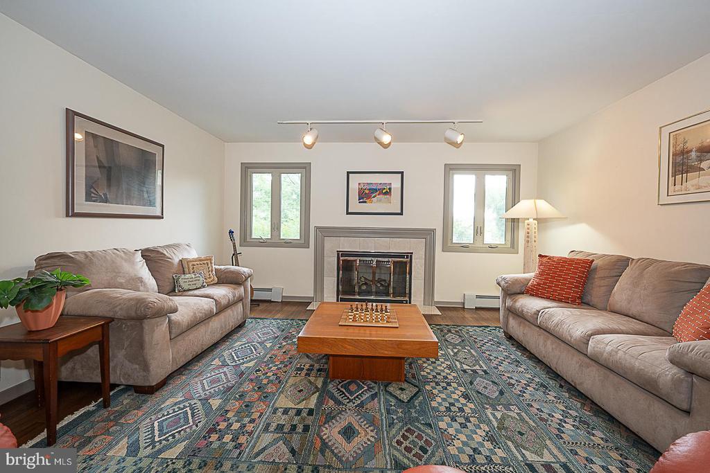 214 CORNELL DRIVE