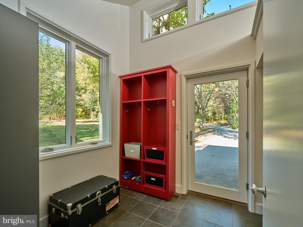 803 MAPLE GLEN ROAD