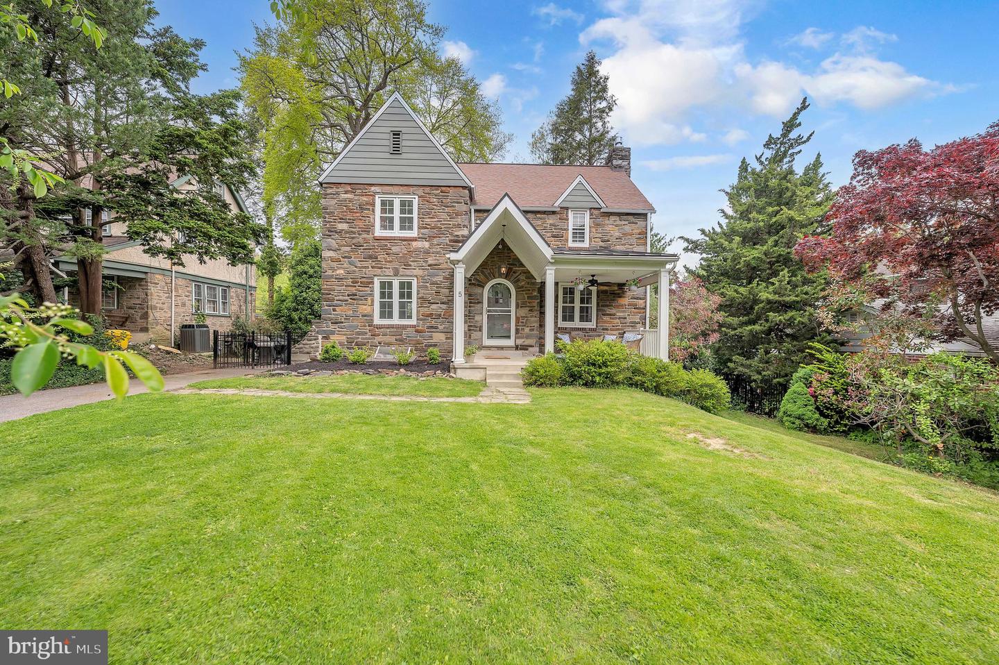 5 W AMHERST ROAD
