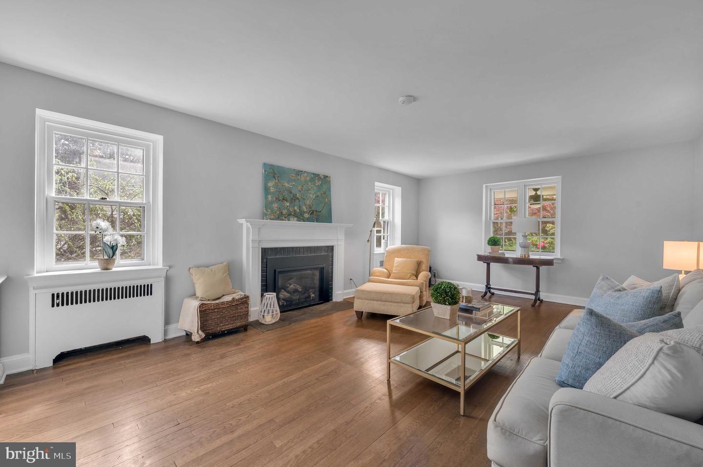 5 W AMHERST ROAD
