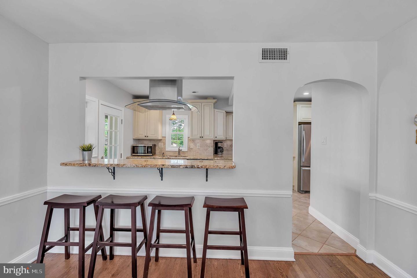 5 W AMHERST ROAD