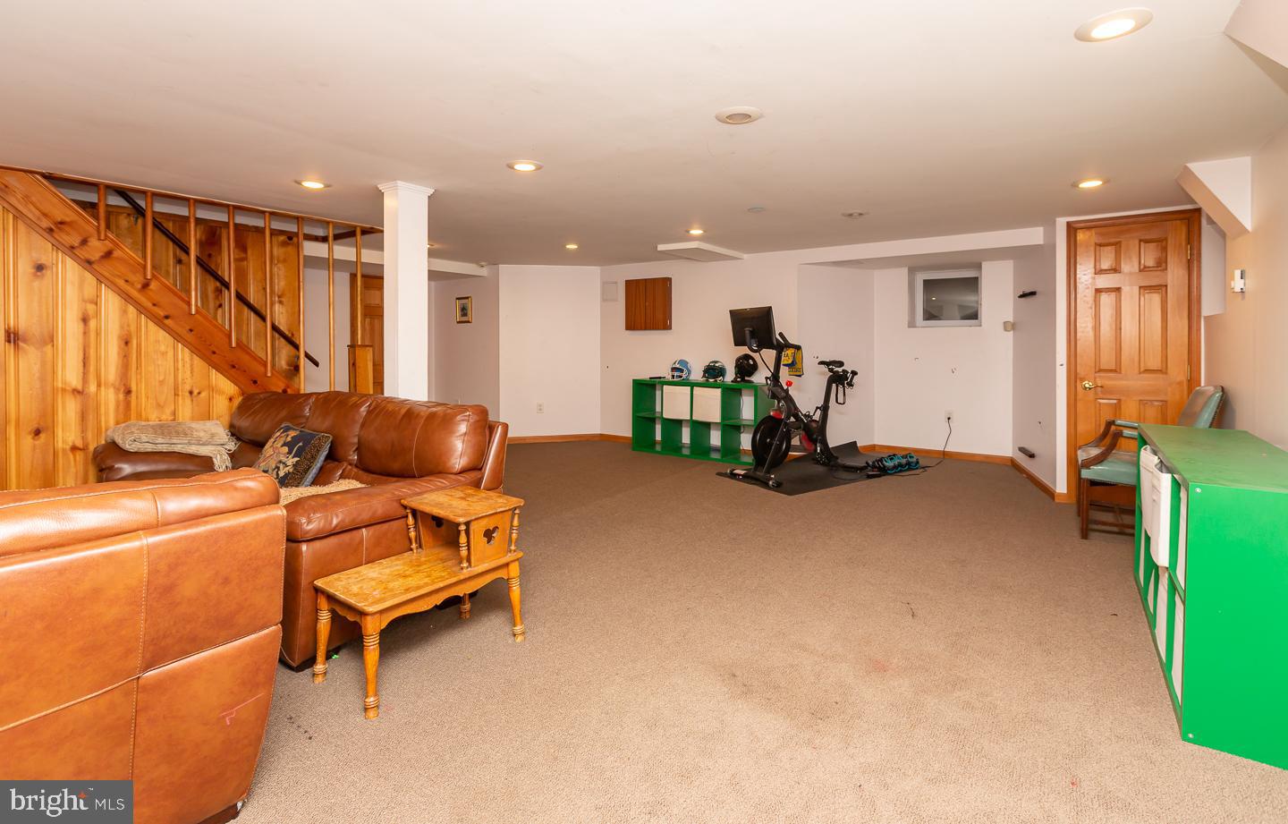 705 CLARENDON ROAD