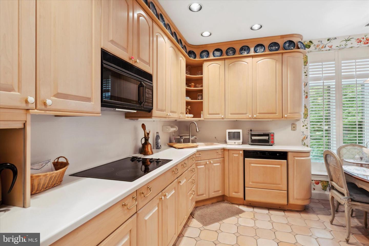 414 OLD LANCASTER ROAD Unit: 202