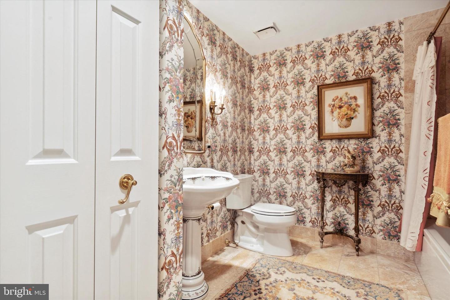 414 OLD LANCASTER ROAD Unit: 202