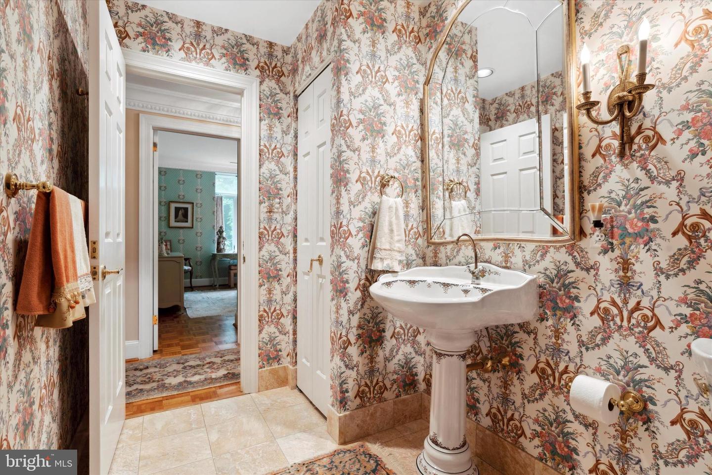 414 OLD LANCASTER ROAD Unit: 202