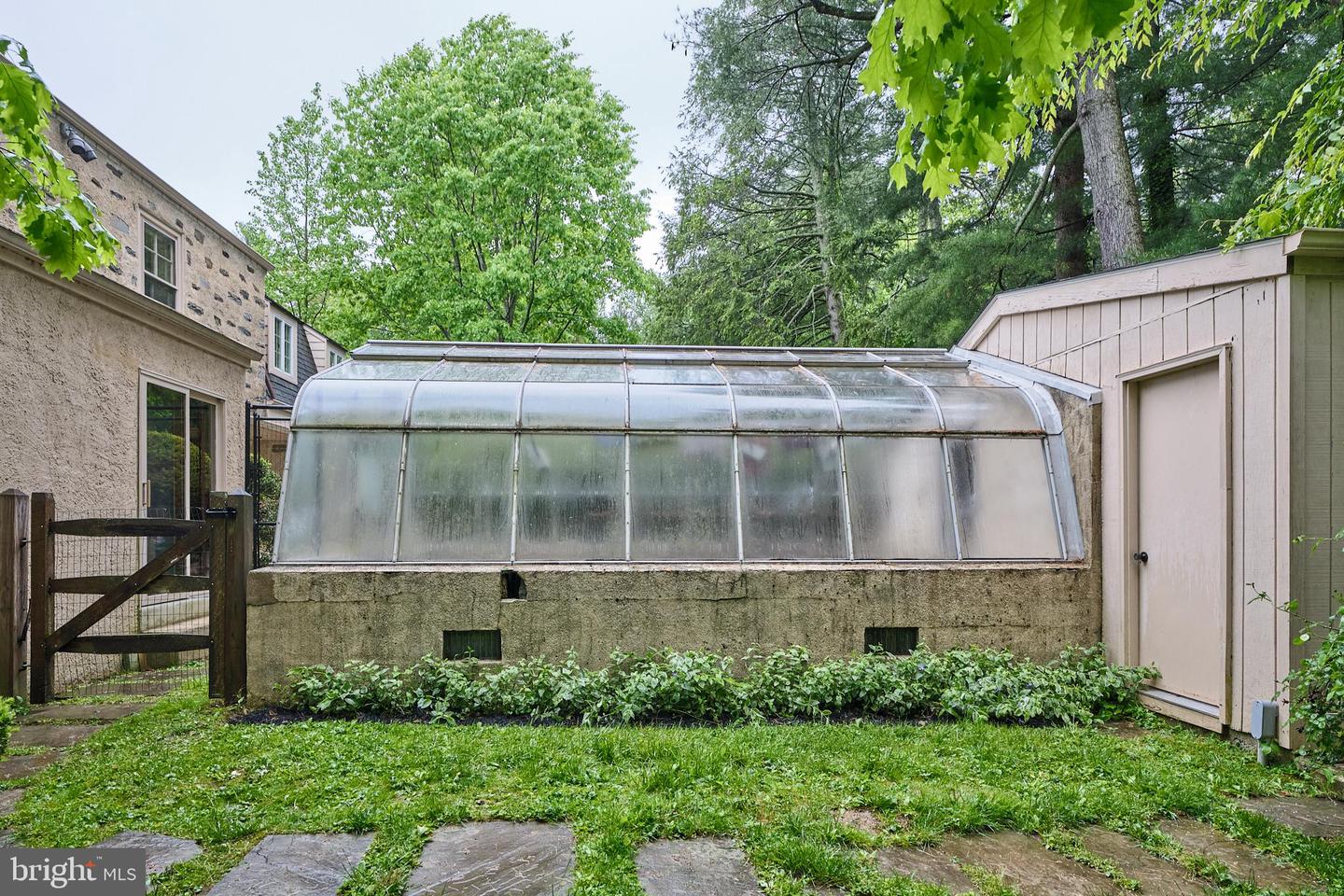 440 Colebrook Ln