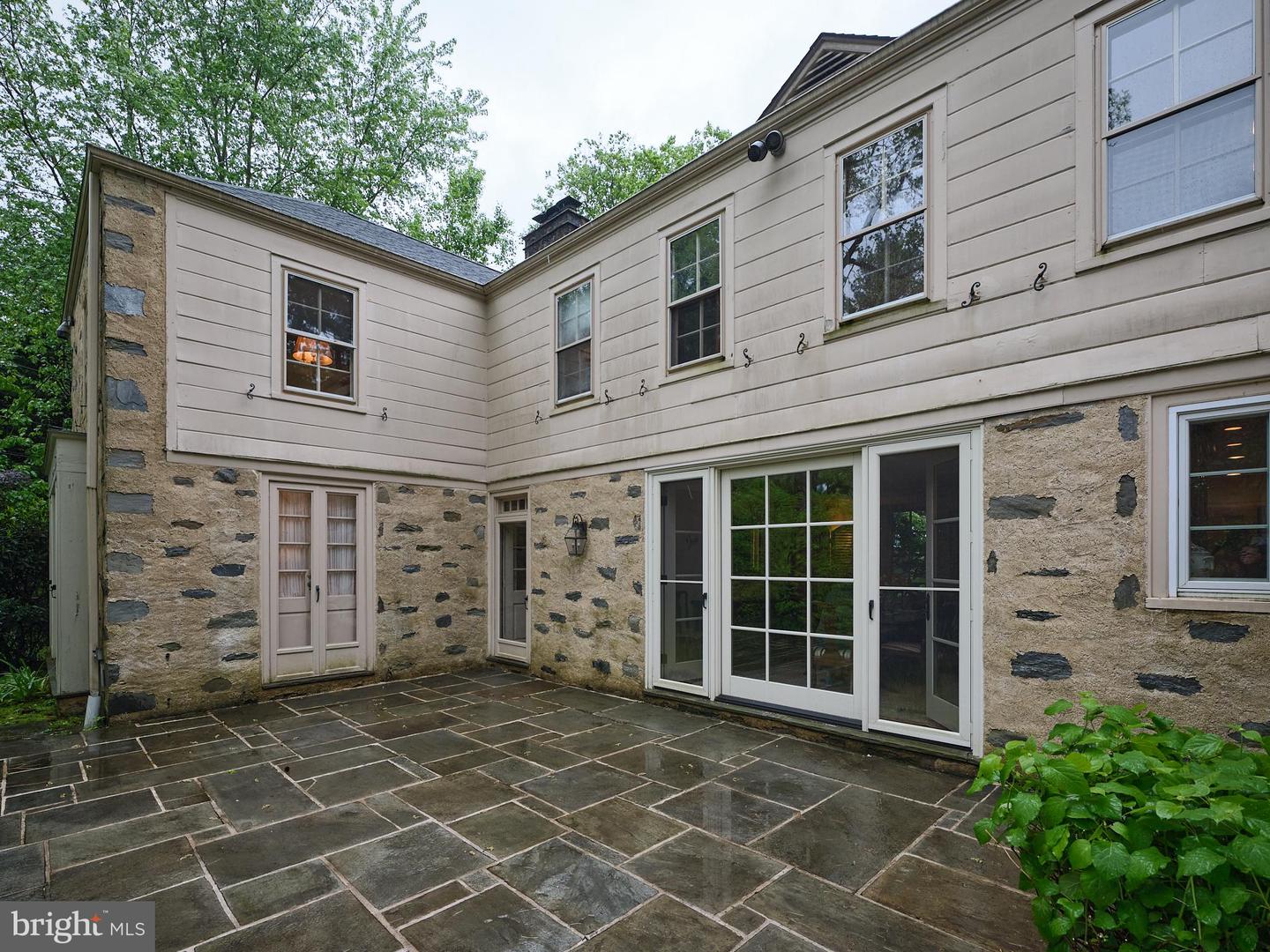 440 Colebrook Ln
