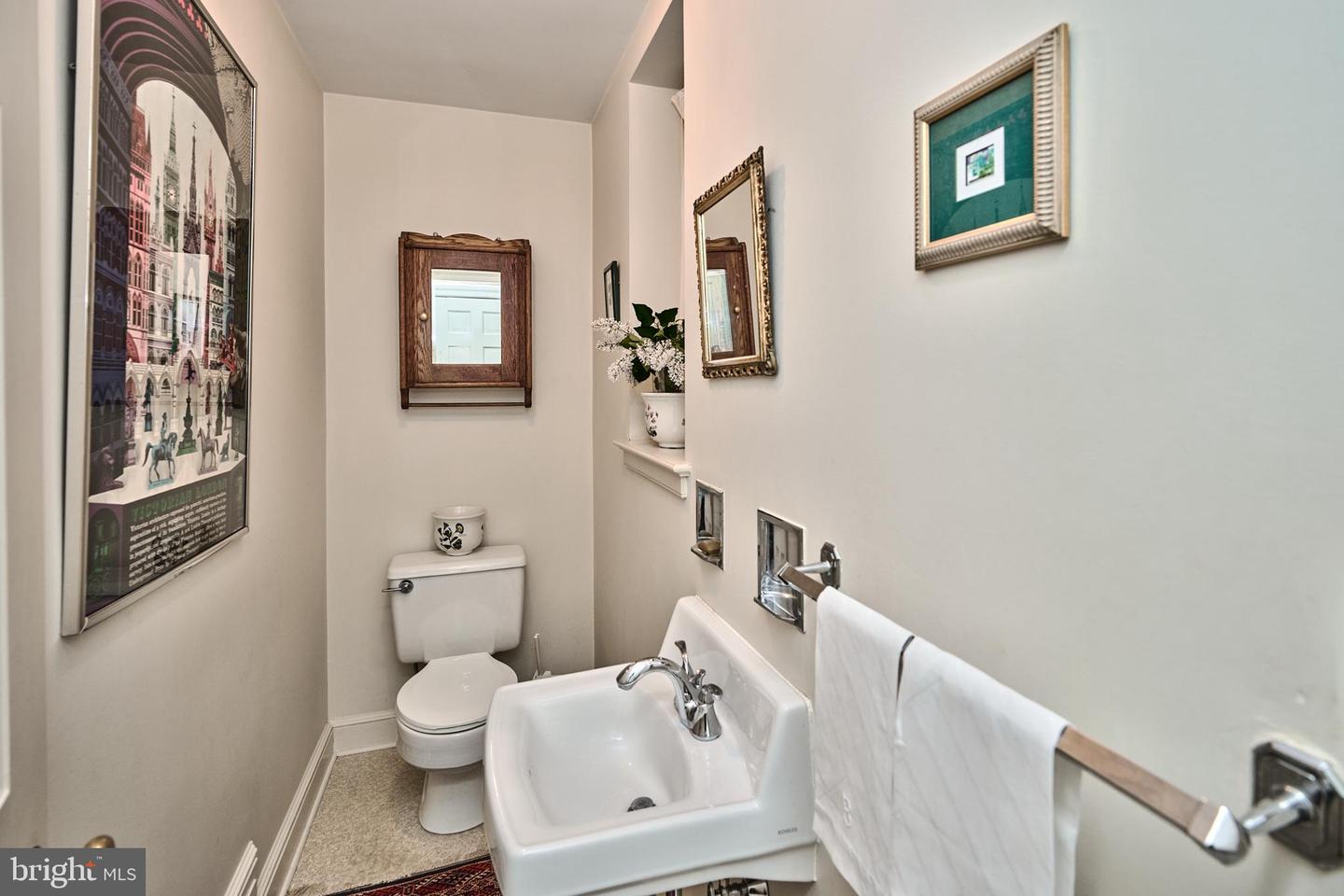 440 Colebrook Ln