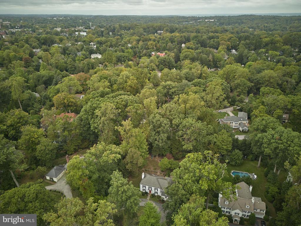 164 Rose Ln