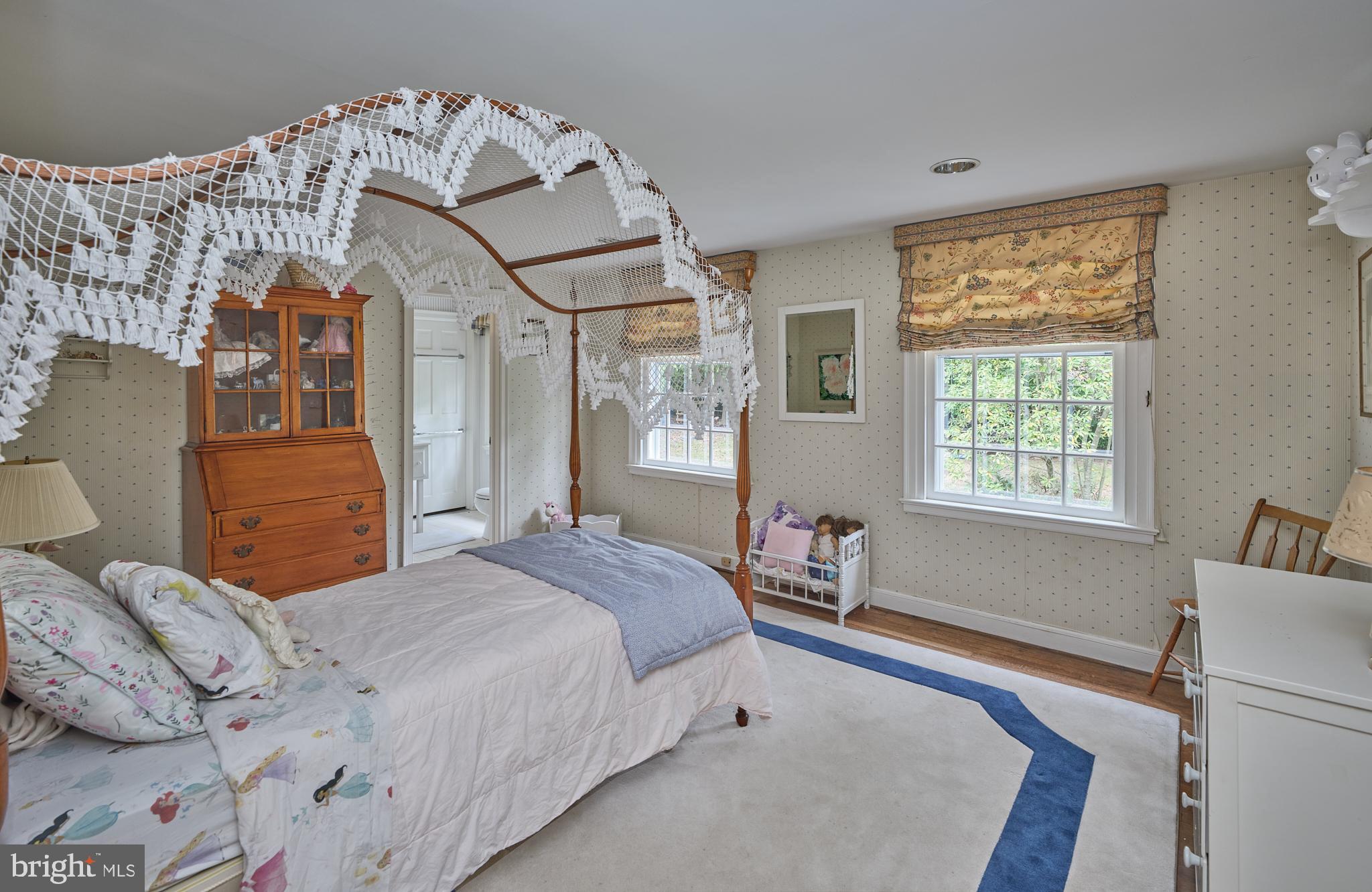 164 Rose Ln