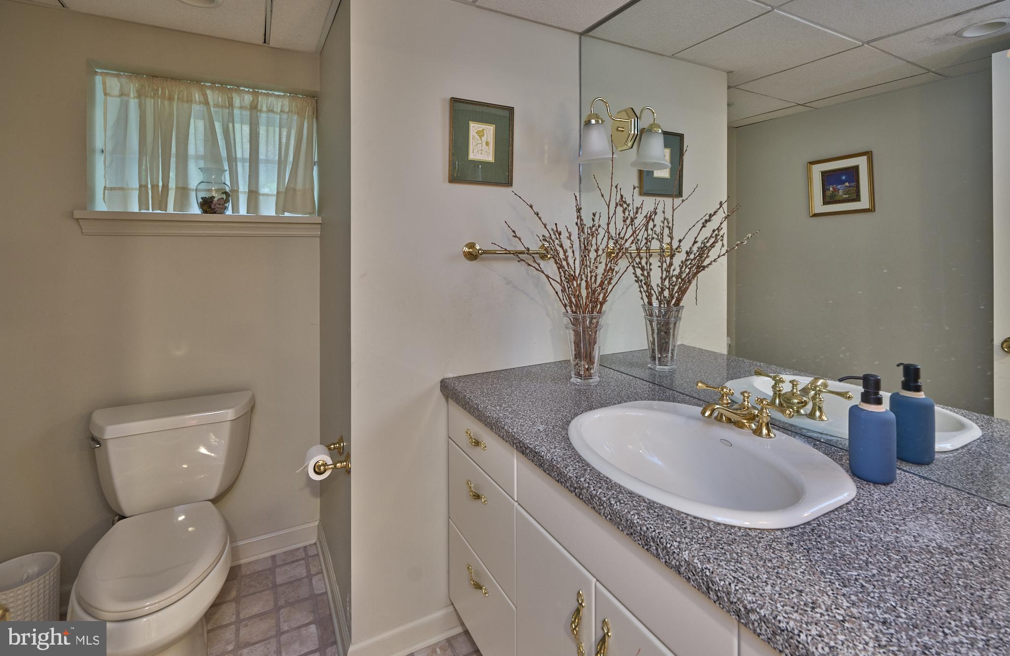 164 Rose Ln