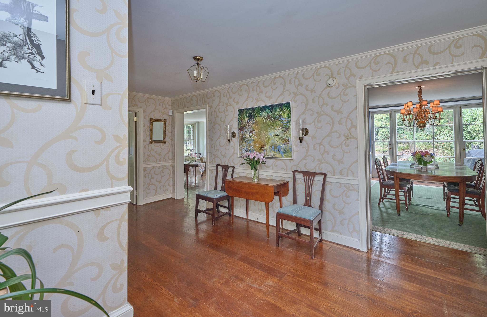 164 Rose Ln