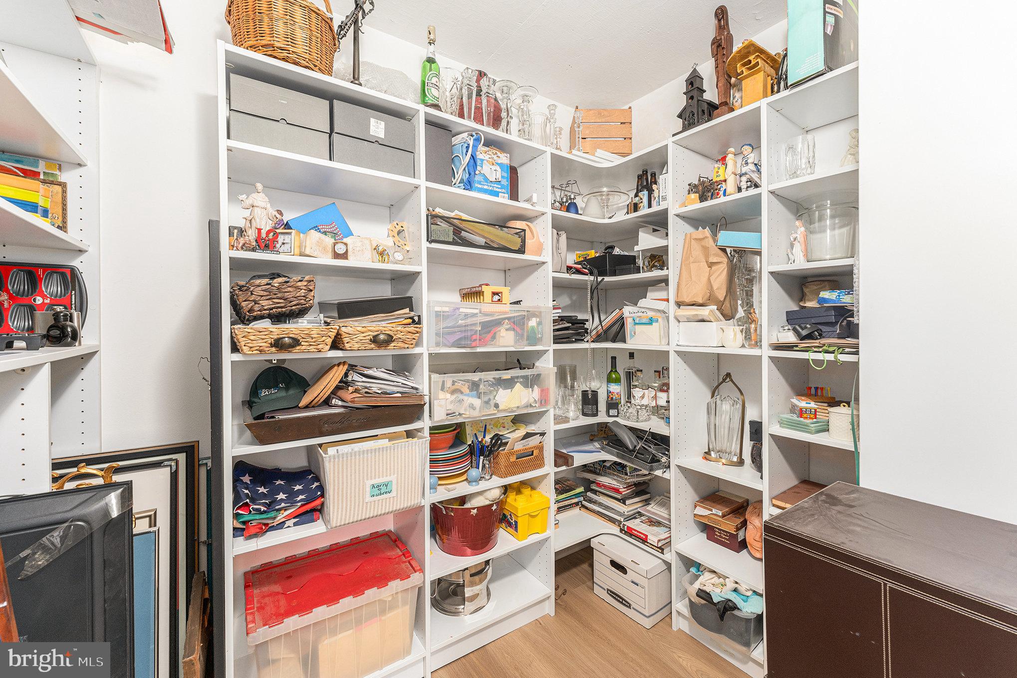 191 Presidential Blvd #R-417