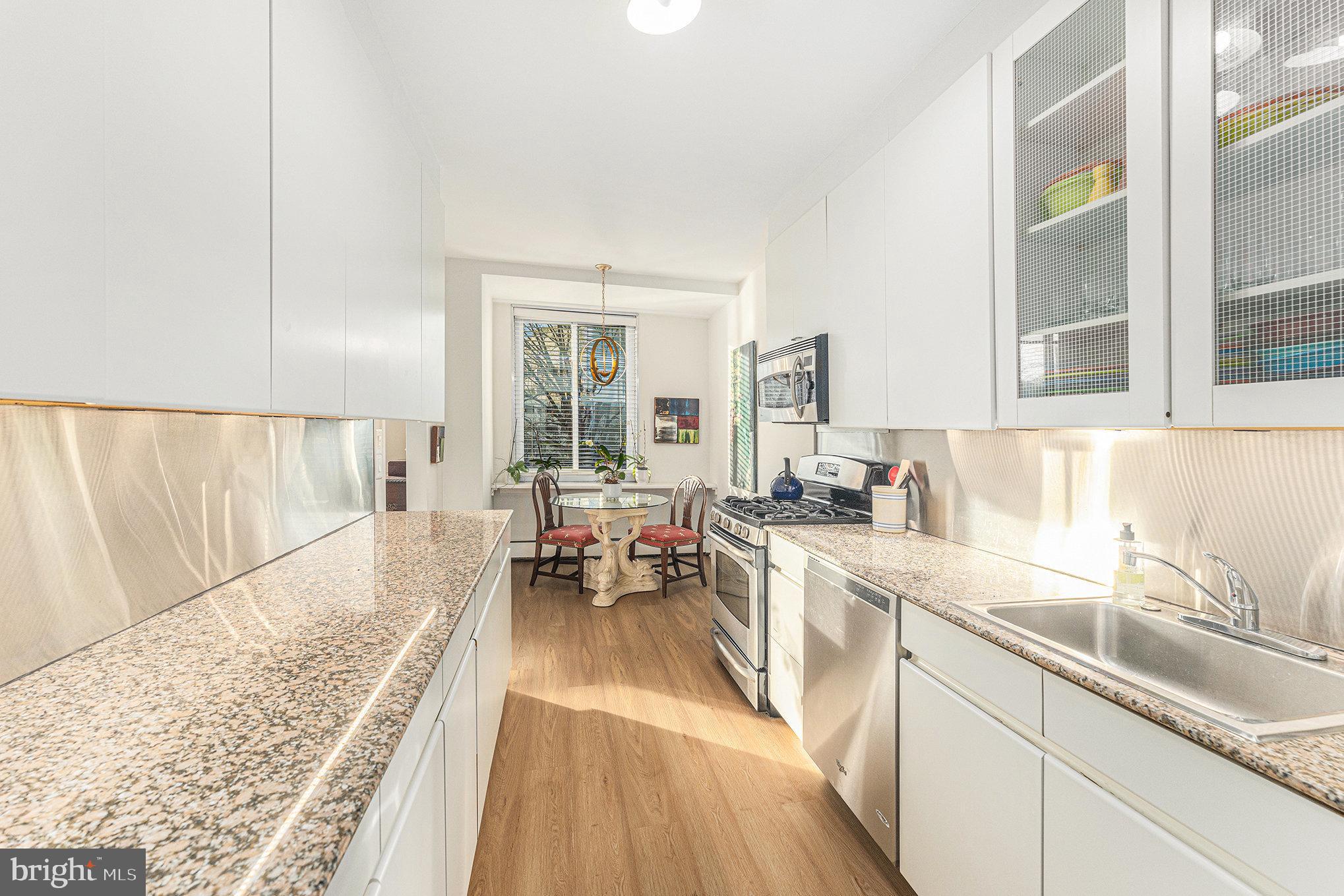 191 Presidential Blvd #R-417