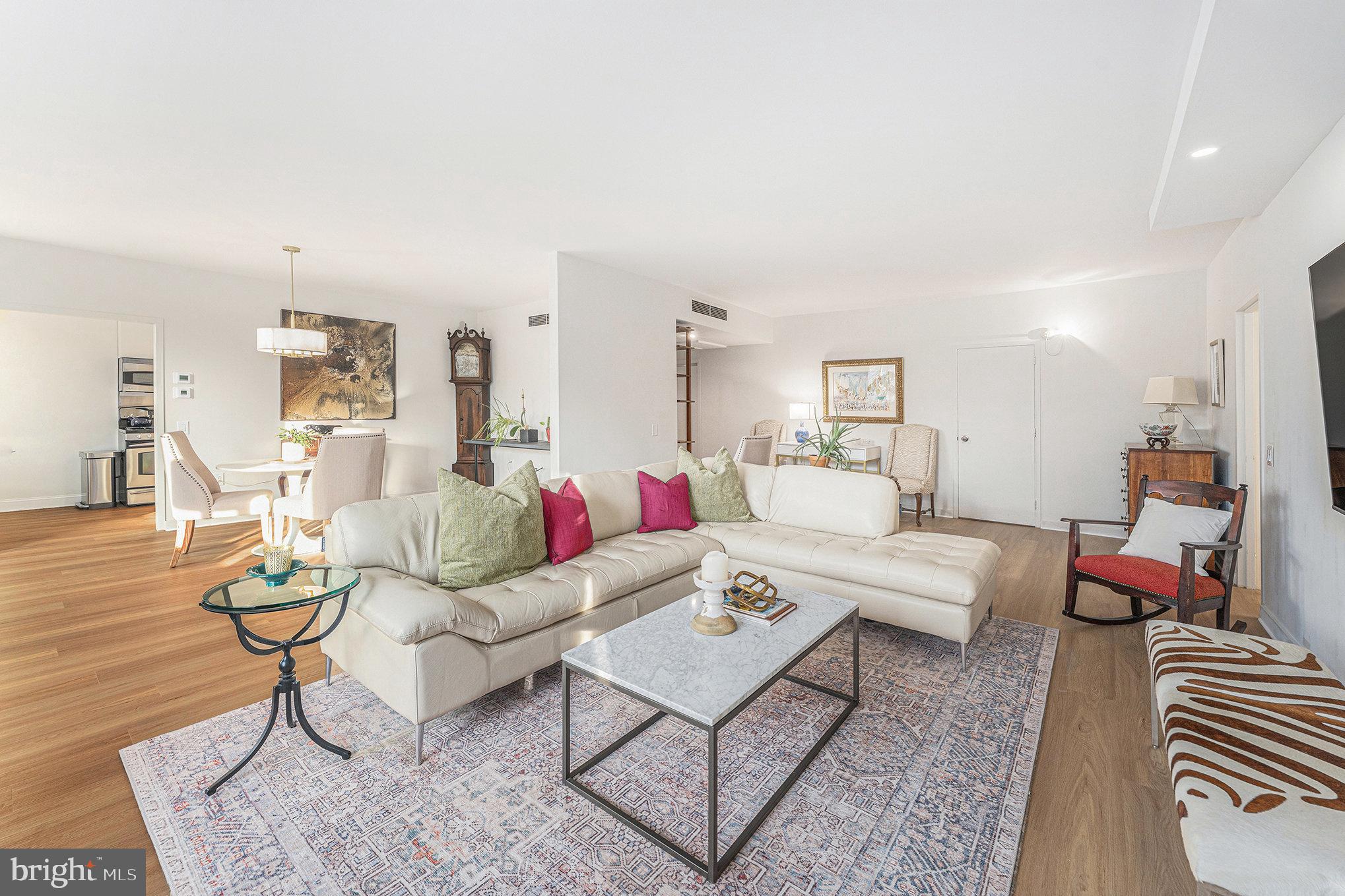 191 Presidential Blvd #R-417