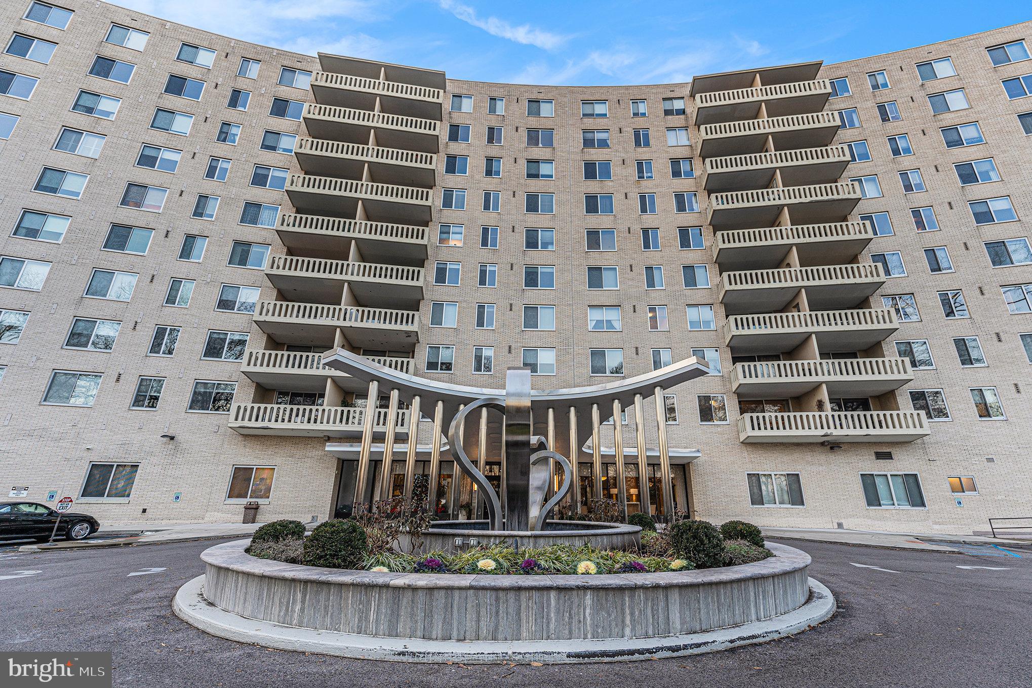 191 Presidential Blvd #R-417