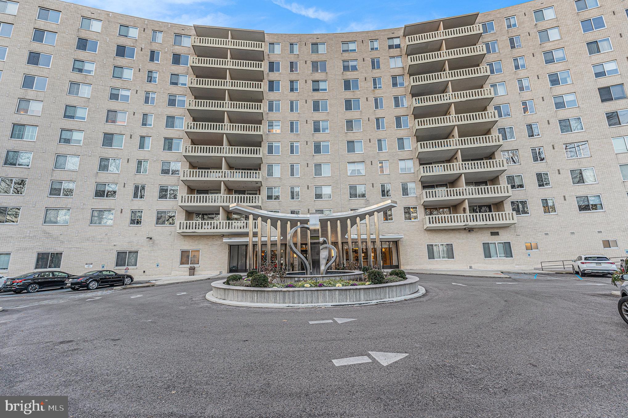 191 Presidential Blvd #R-417