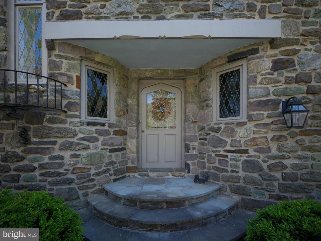 617 HARRITON ROAD