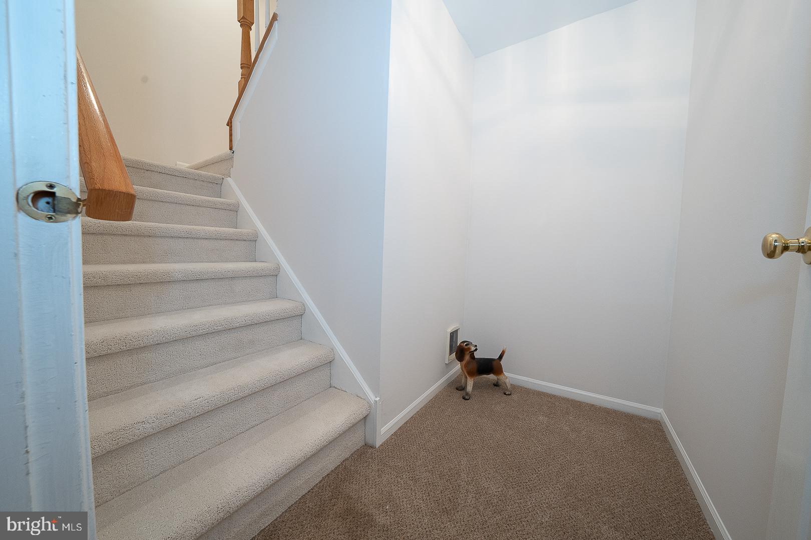 112 LEMONTON WAY