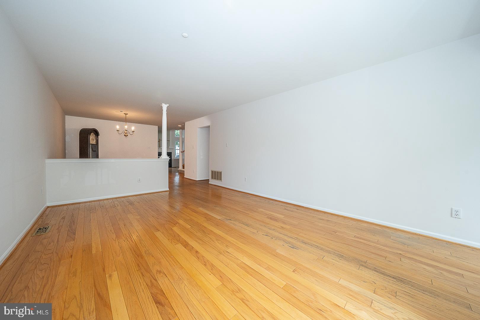 112 LEMONTON WAY